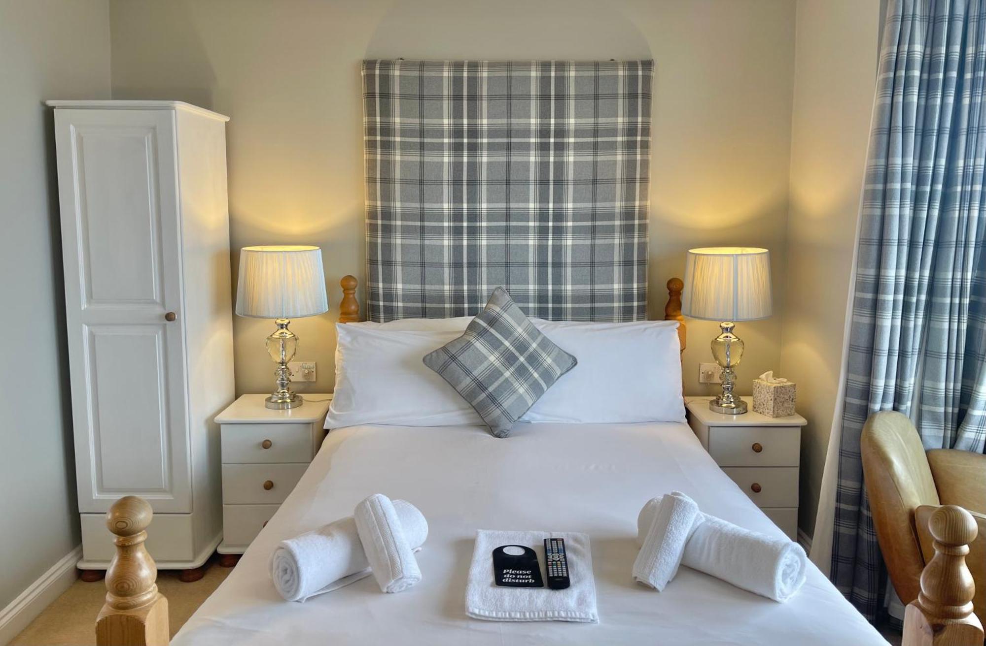 The Seacliffe - Whitby Hotel Eksteriør billede