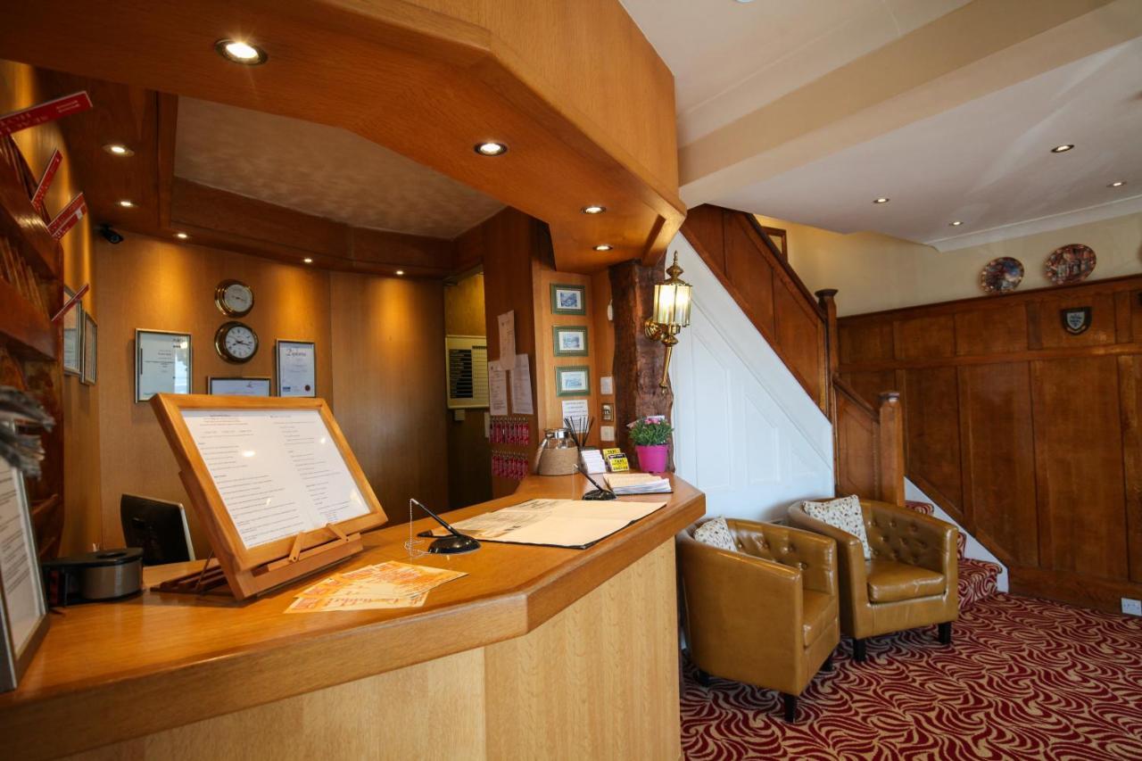 The Seacliffe - Whitby Hotel Eksteriør billede