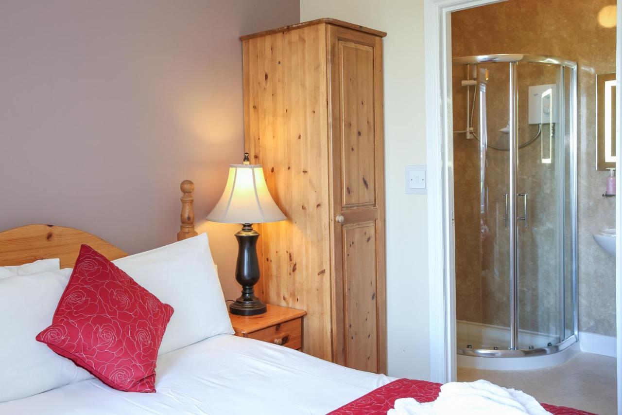 The Seacliffe - Whitby Hotel Eksteriør billede