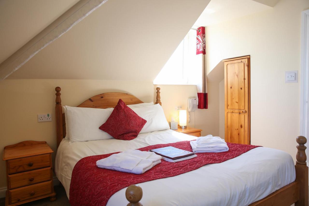 The Seacliffe - Whitby Hotel Eksteriør billede